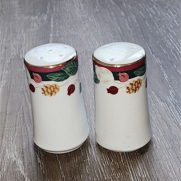 Vintage 1998 Tienshan Fine China Magnolia Salt & pepper shaker Set Shakers‎ - Picture 2 of 13